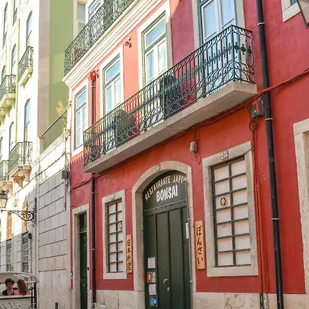 Guest house Bairro Alto 2*