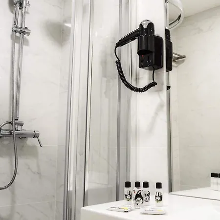 バイロ アルト スイーツ 4*